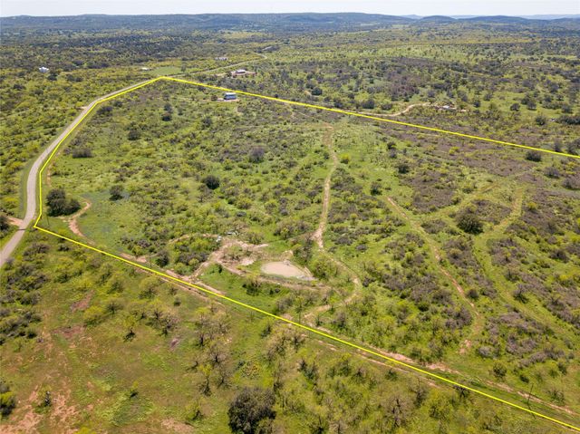 1137 County Road 314, Llano, TX 78643