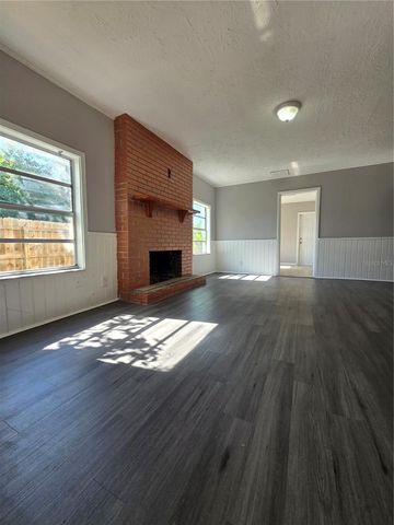 209 W KIRBY STREET, Tampa, FL 33604