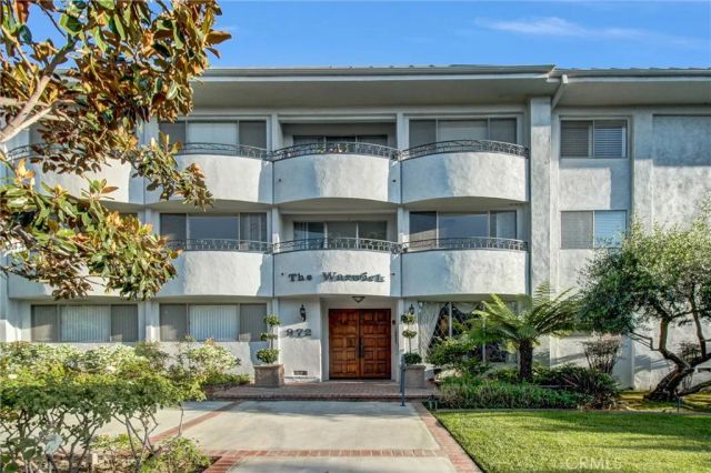 972 E California 304, Pasadena, CA 91106