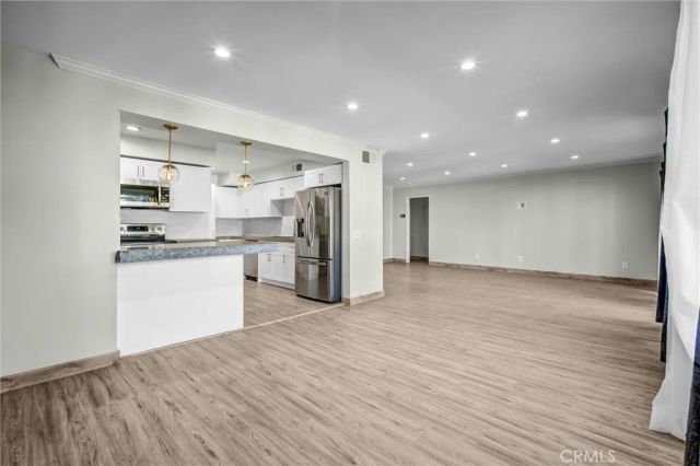 972 E California 304, Pasadena, CA 91106