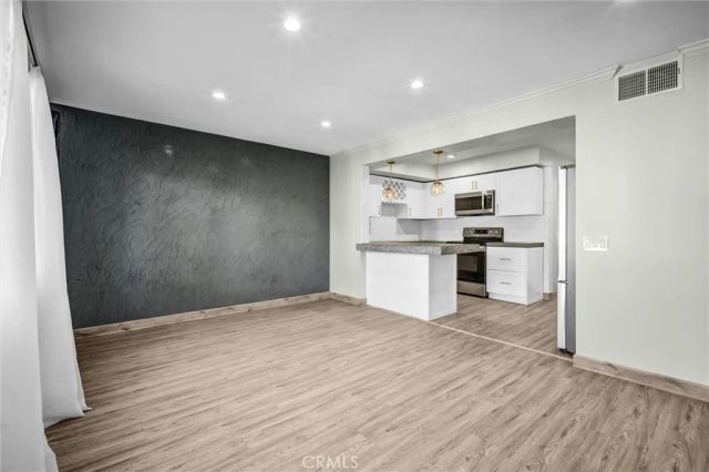 972 E California 304, Pasadena, CA 91106