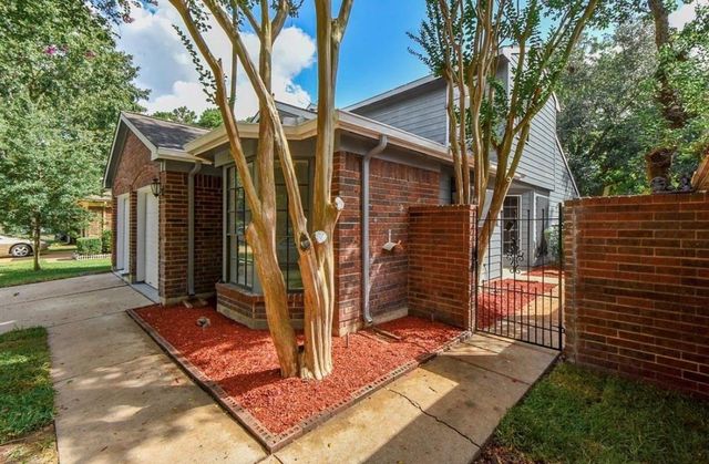 7726 Springville Drive, Houston, TX 77095