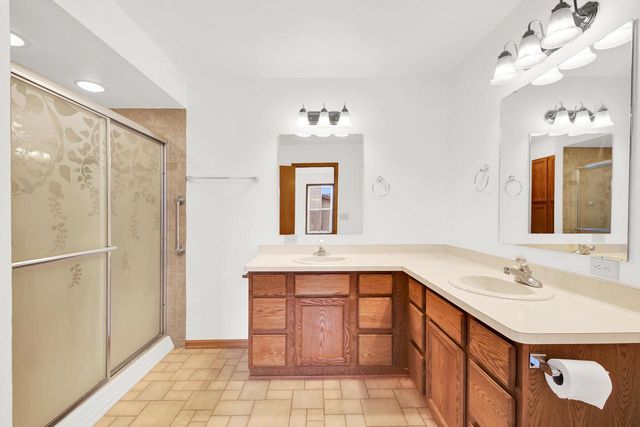 3800 E Elm ROAD, Oak Creek, WI 53154
