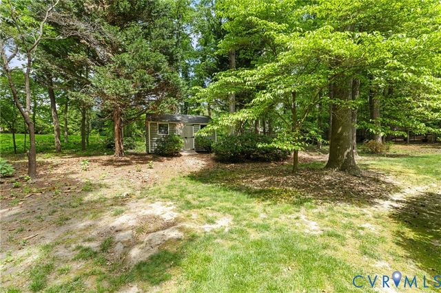 2409 Loreines Landing Ln, Henrico, VA 23233