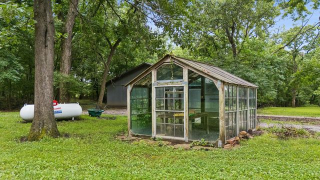 14261 E 425 Road, Claremore, OK 74017