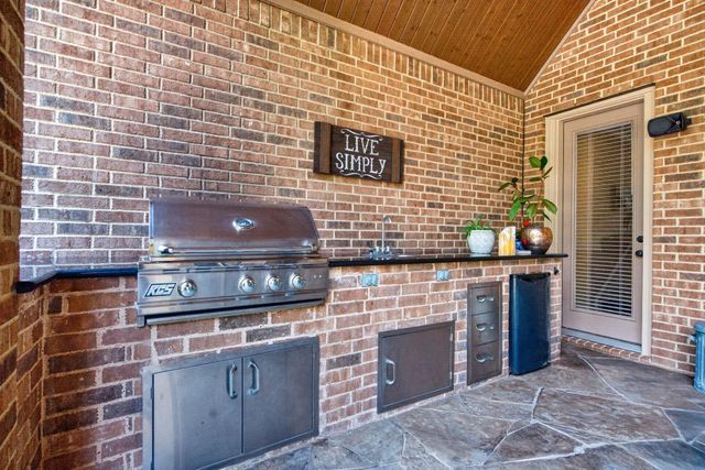 12546 Sharps Lane, Magnolia, TX 77354