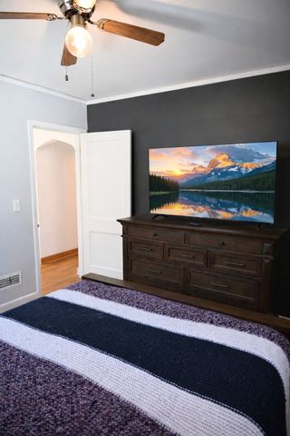 1649 Northwest Drive, Des Moines, IA 50310