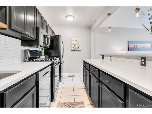2438 W 35th Ave 3, Denver, CO 80211