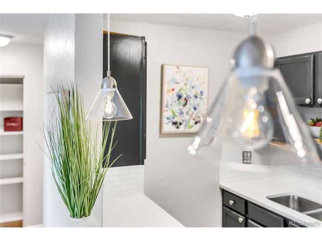 2438 W 35th Ave 3, Denver, CO 80211