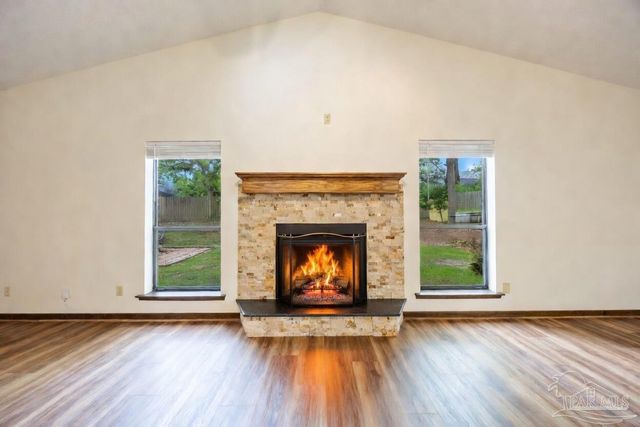 10011 Hollowbrook Dr, Pensacola, FL 32514