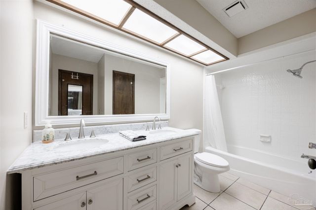 10011 Hollowbrook Dr, Pensacola, FL 32514