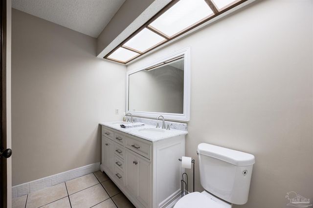 10011 Hollowbrook Dr, Pensacola, FL 32514