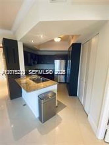 20000 E Country Club Dr TS07, Aventura, FL 33180