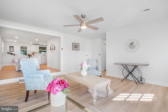 4493 STONEWALL JACKSON HWY, Bentonville, VA 22610