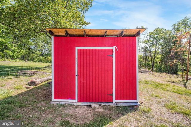 4493 STONEWALL JACKSON HWY, Bentonville, VA 22610
