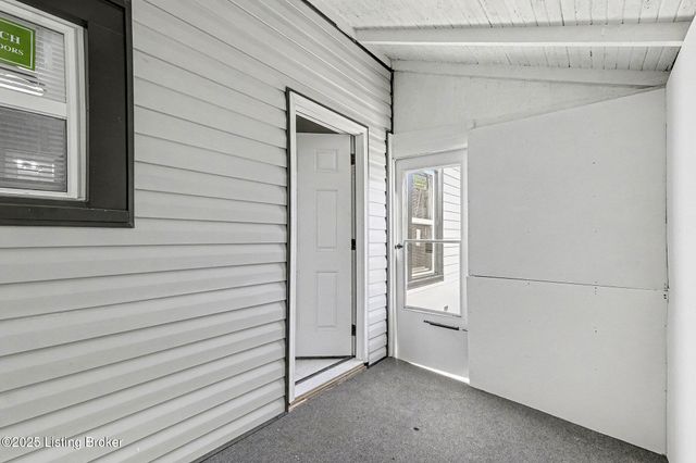 1412 Sale Ave, Louisville, KY 40215