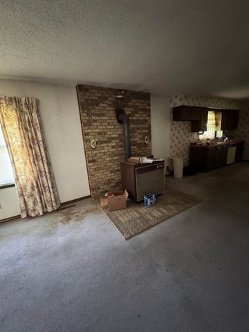 17 Sherwood Trail, Buffalo, MO 65622