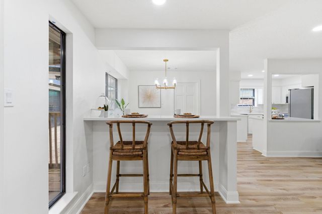 5 Devonshire Drive, Conroe, TX 77304