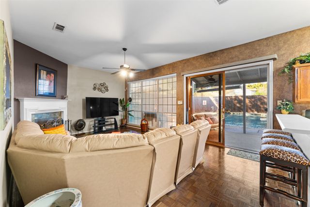 5509 Allen Lane, Rowlett, TX 75088