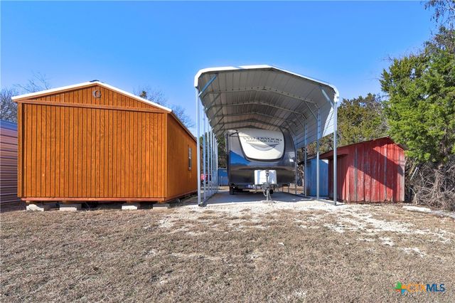 3697 FM 2808, Kempner, TX 76539