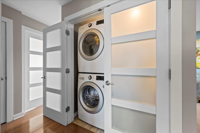 1633 2nd Street 508, Highland Park, IL 60035