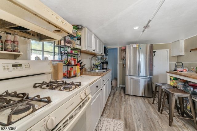 100 State Route 12, Raritan Twp., NJ 08822