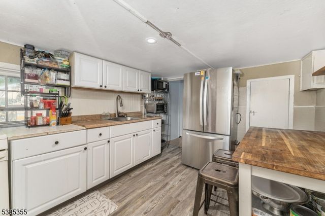 100 State Route 12, Raritan Twp., NJ 08822