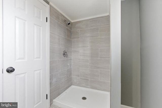 14211 RANDALL DR, Woodbridge, VA 22191