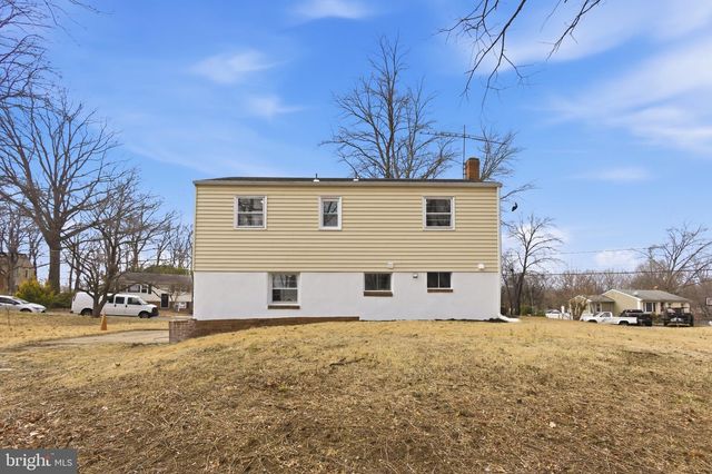 14211 RANDALL DR, Woodbridge, VA 22191