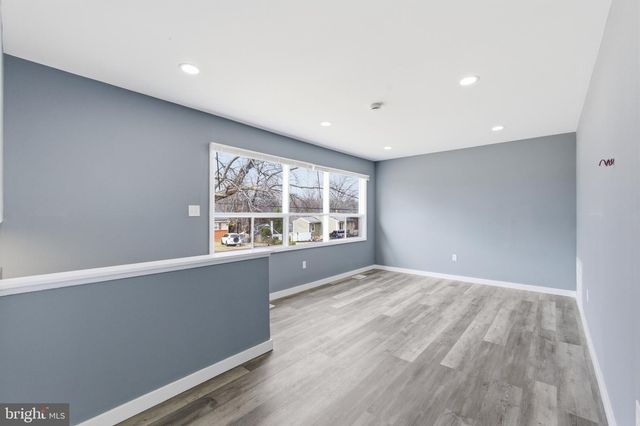 14211 RANDALL DR, Woodbridge, VA 22191