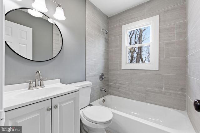 14211 RANDALL DR, Woodbridge, VA 22191