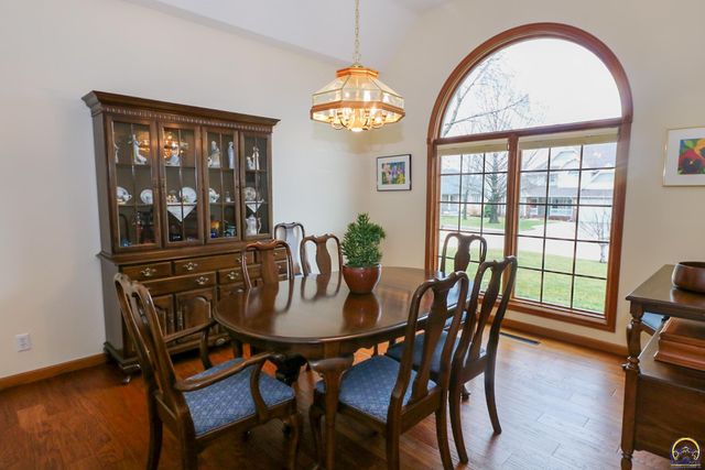 2901 West Lake Dr, Emporia, KS 66801