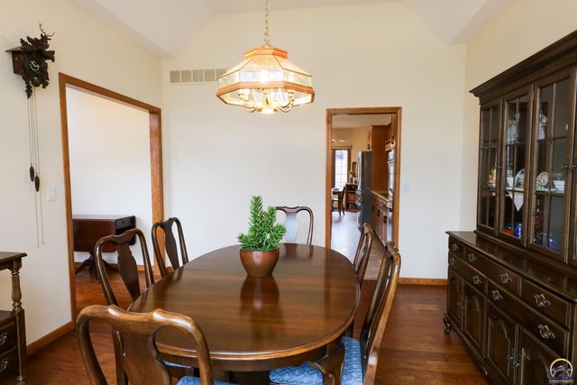 2901 West Lake Dr, Emporia, KS 66801