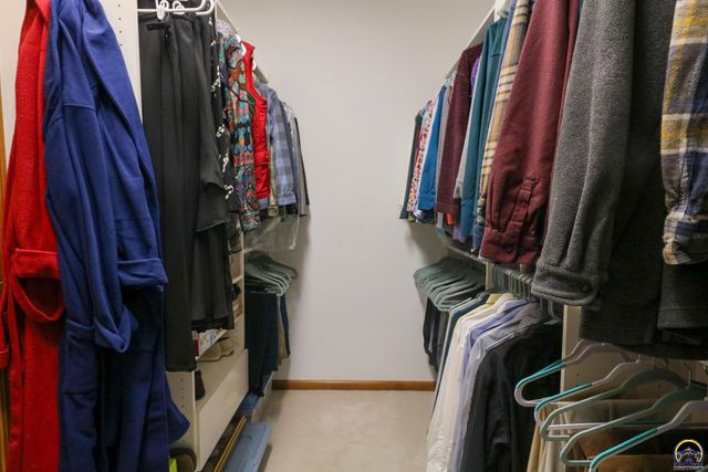 2901 West Lake Dr, Emporia, KS 66801