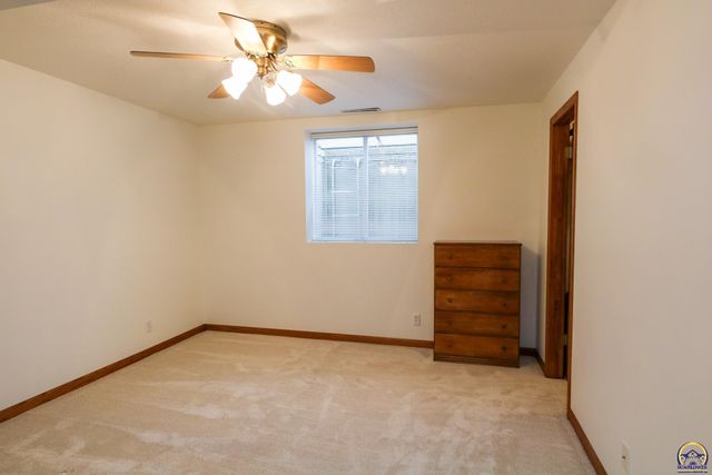 2901 West Lake Dr, Emporia, KS 66801