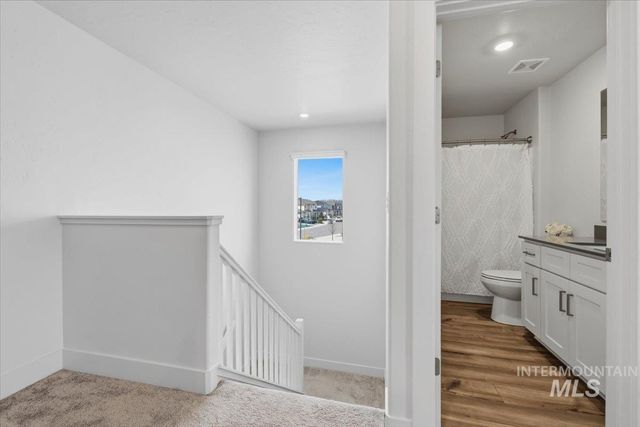 11195 Maroon Bells Dr, Caldwell, ID 83605