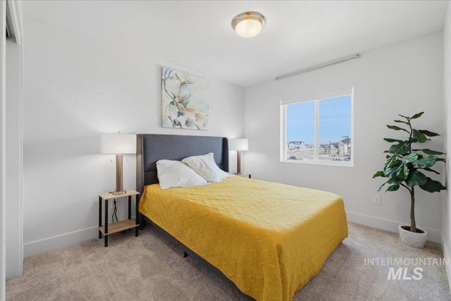 11195 Maroon Bells Dr, Caldwell, ID 83605