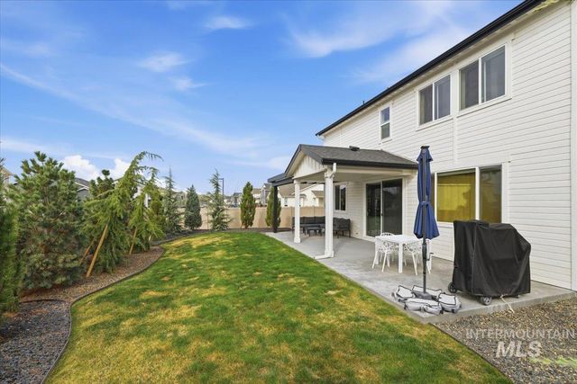 11195 Maroon Bells Dr, Caldwell, ID 83605