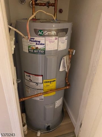 73 Farm Rd, Hillsborough Twp., NJ 08844