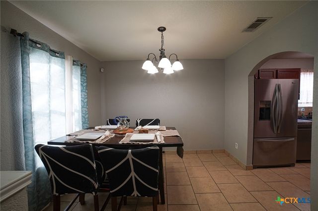 805 James Loop, Killeen, TX 76542