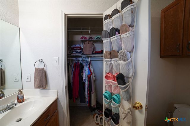 805 James Loop, Killeen, TX 76542