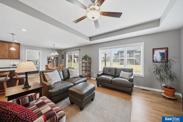 3307 N 94th Street, Lincoln, NE 68507