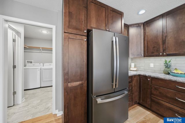 3307 N 94th Street, Lincoln, NE 68507