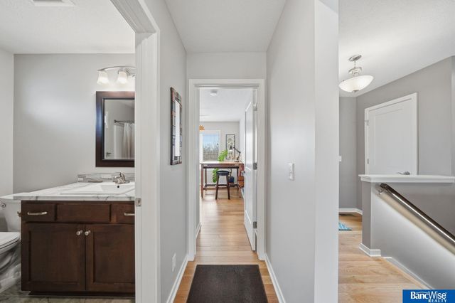 3307 N 94th Street, Lincoln, NE 68507