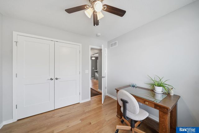 3307 N 94th Street, Lincoln, NE 68507