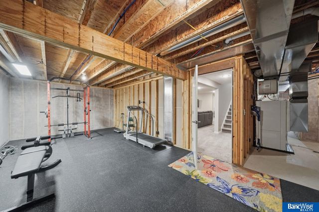 3307 N 94th Street, Lincoln, NE 68507