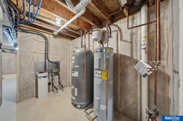 3307 N 94th Street, Lincoln, NE 68507