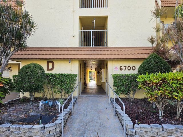 6700 Royal Palm Boulevard 112d, Margate, FL 33063