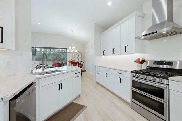 6514 OAKLAND HILLS DRIVE, Lakewood Ranch, FL 34202