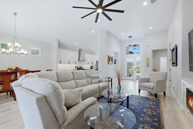 6514 OAKLAND HILLS DRIVE, Lakewood Ranch, FL 34202